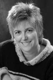 Portrait de Angie Sage